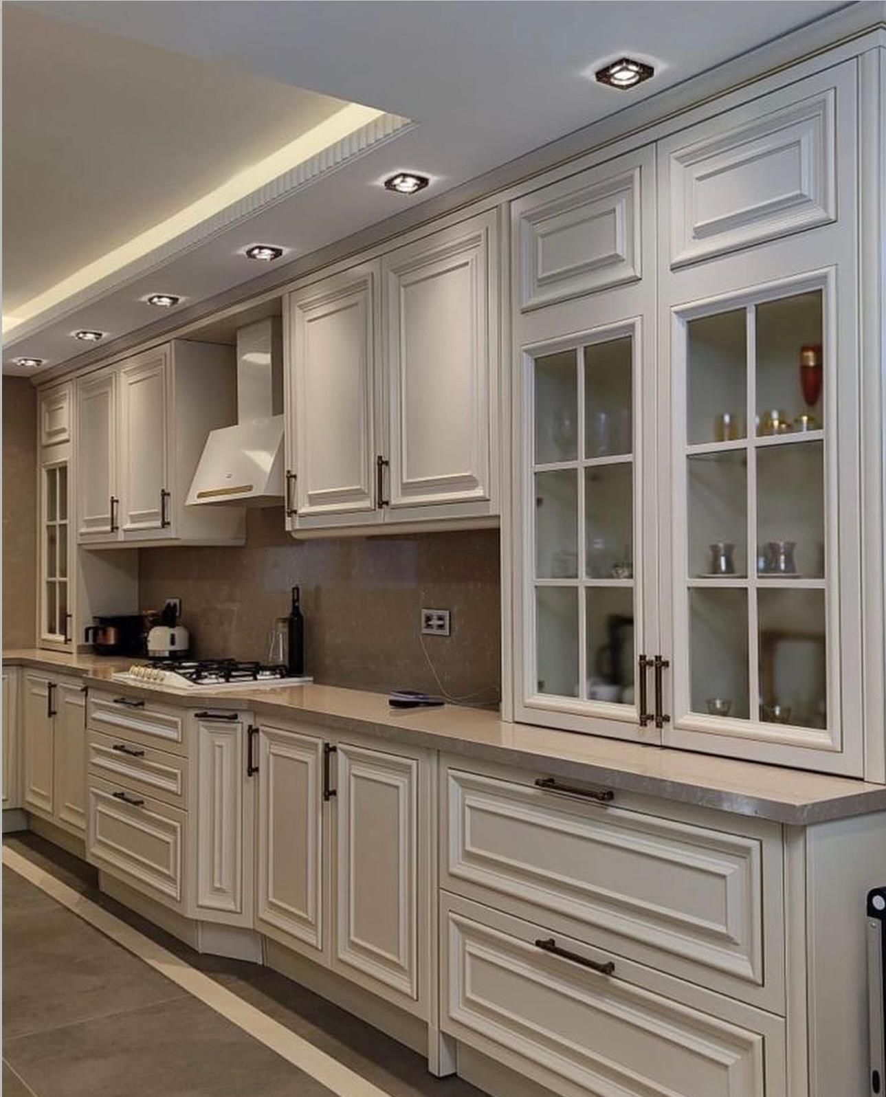 Beyaz Ahşap Country Mutfak