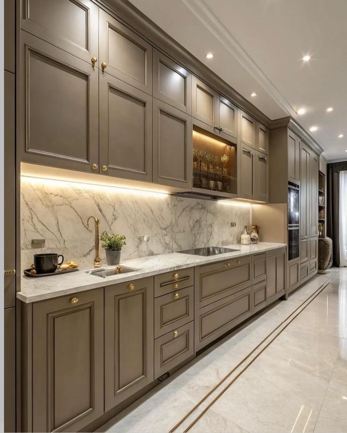 Ahşap ve Gri Modern Mutfak